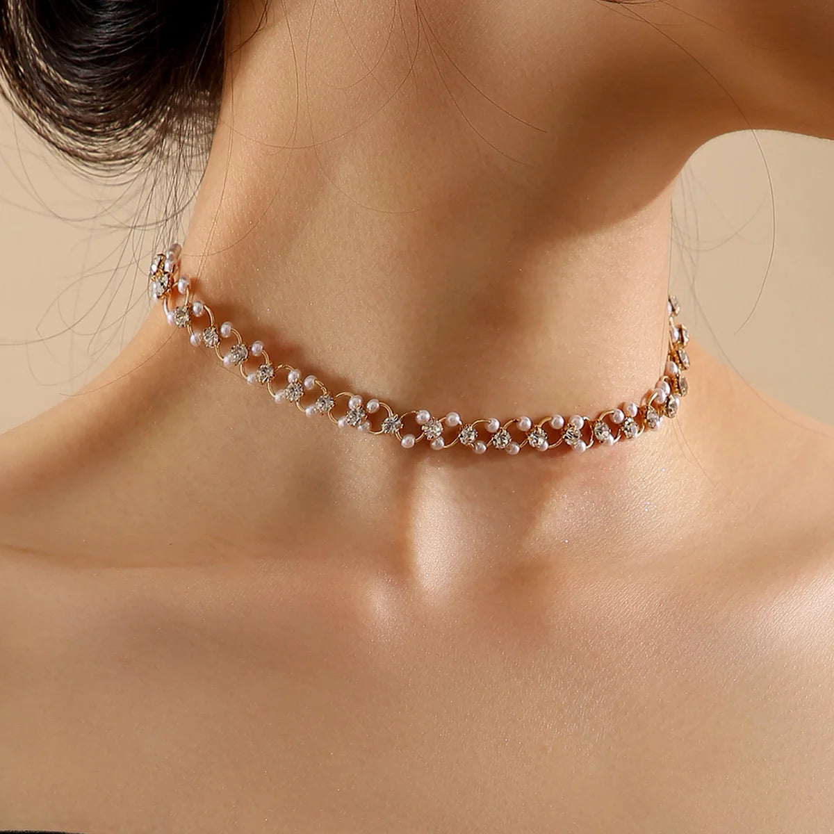Pearl Rhinestone Choker Necklace